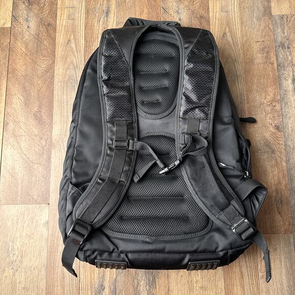 MobileEdge ScanFast Laptop Backpack Black Compatible 17" TSA-Friendly 5518 - Picture 2 of 14